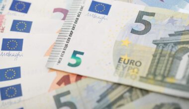 Stagflation warning lights flash for the eurozone as private sector contracts in April – POLITICO