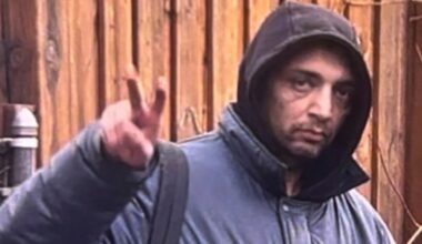 Toronto bus assault: suspect sought