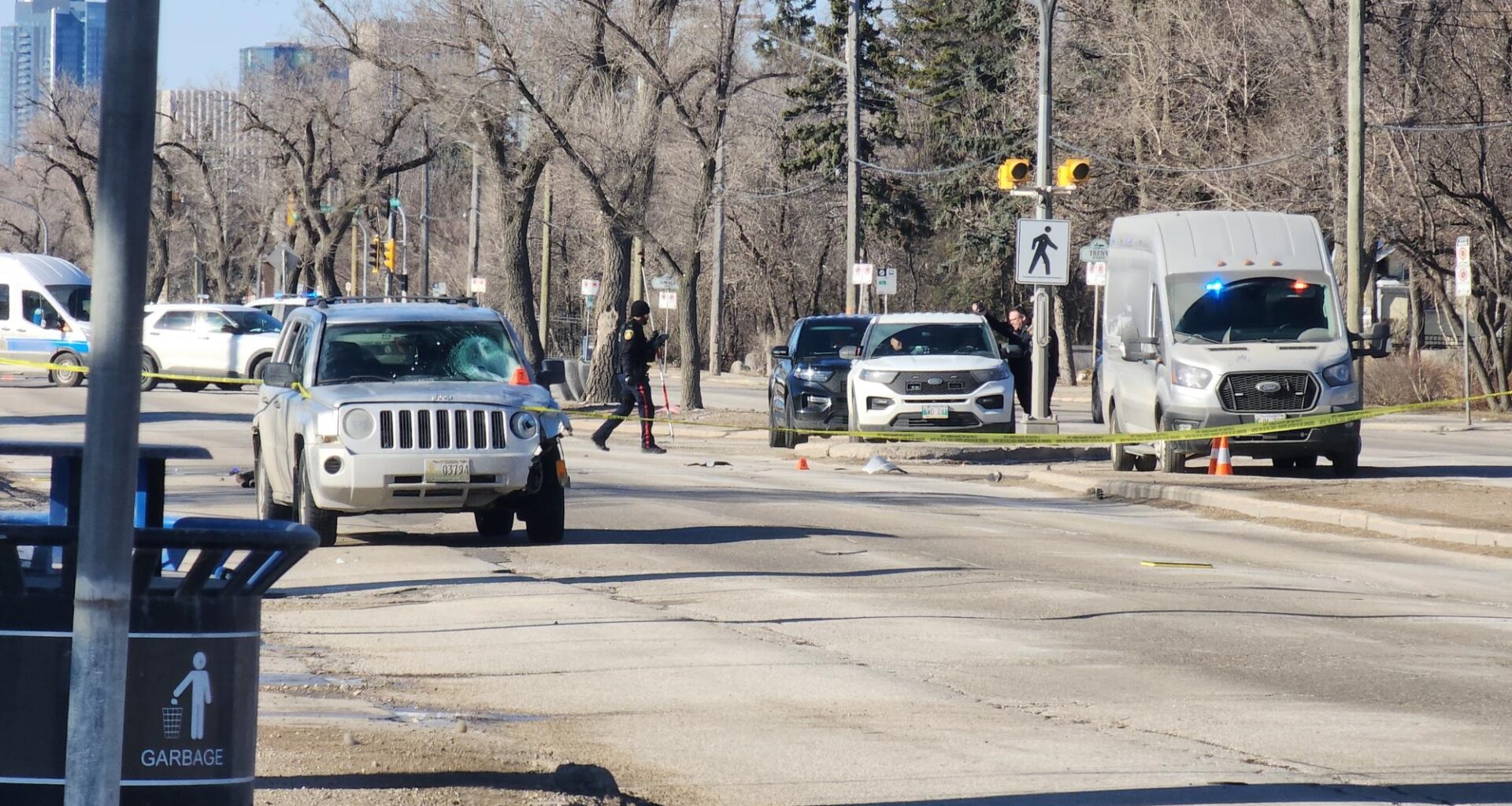 Winnipeg advocates call for lowering speed limit after weekend's fatal crash