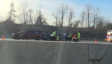 CLOSURE: Video of crash on highway causing delays in Ontario