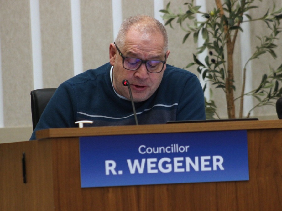 Town council shuts down proposed Strathmore-Calgary transit - StrathmoreNow.com