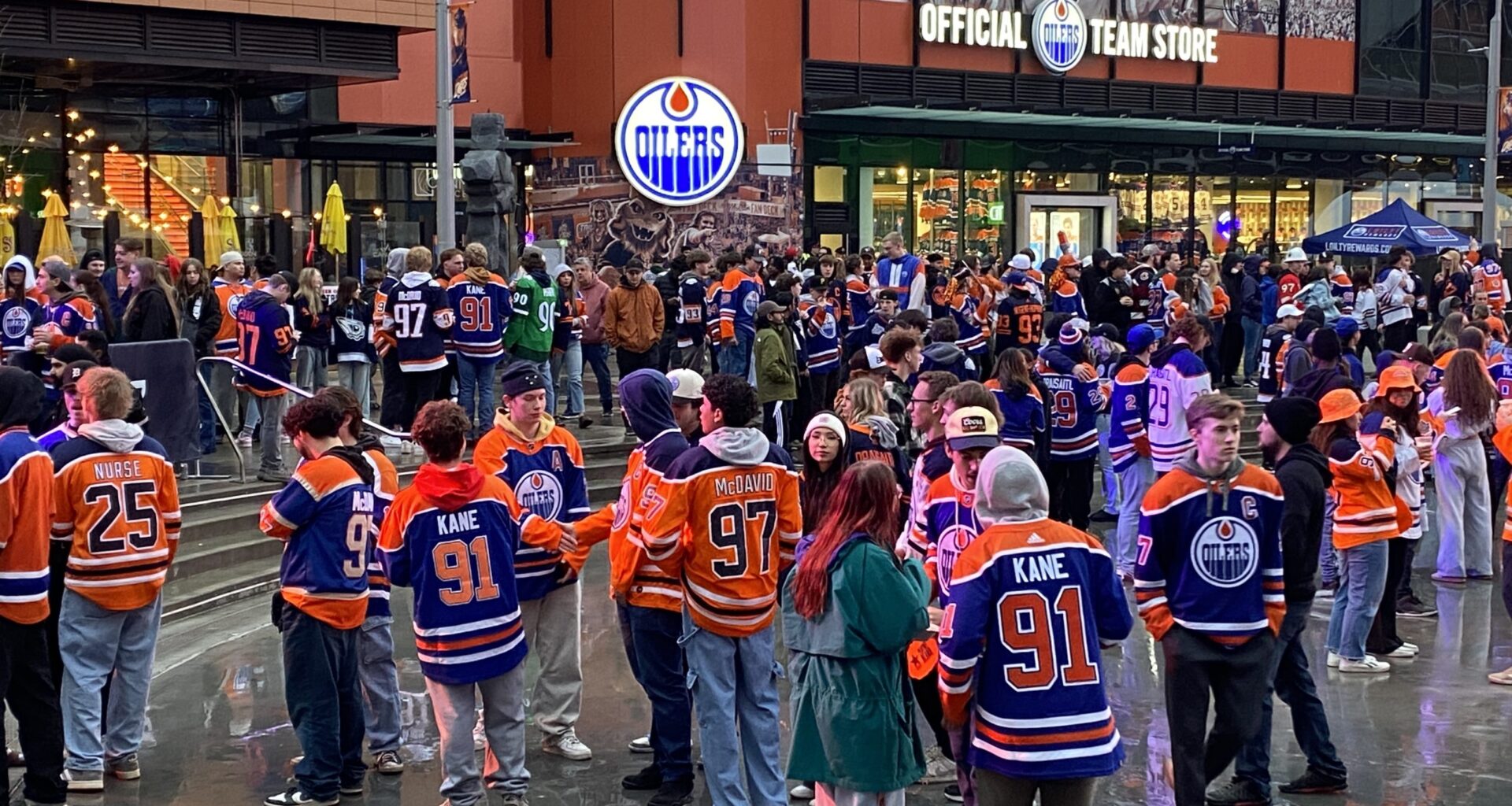 Edmonton Oilers playoff tickets go on sale Tuesday