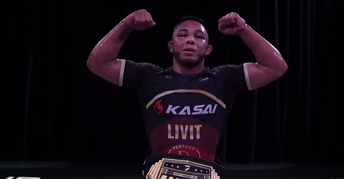 Dorian Olivarez dominates WNO 32 lightweight grand prix, wins vacant title