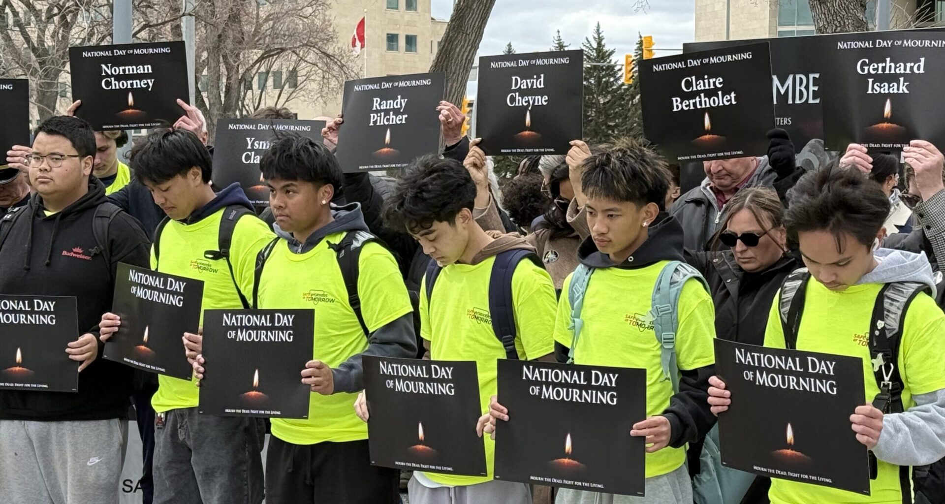 Hundreds of Manitobans gather to mourn the loss of workers who died on the job