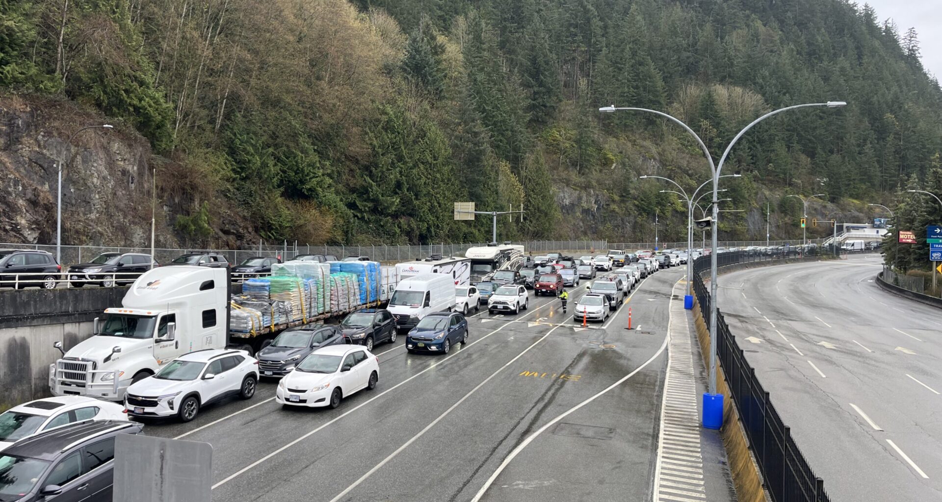 Major wait times at BC Ferries terminals on Easter weekend