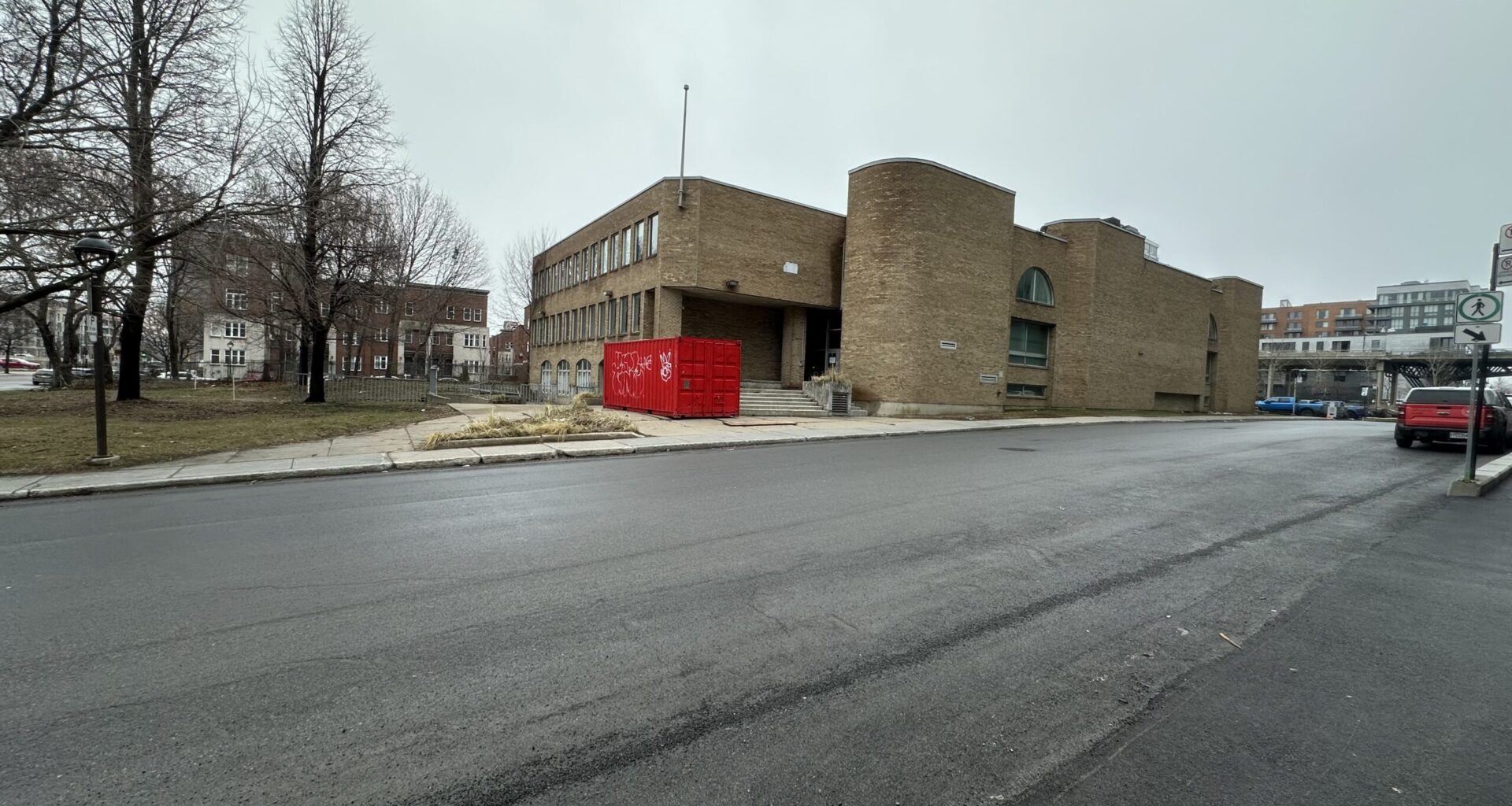 Old Montreal residential project halted due to citizen concerns