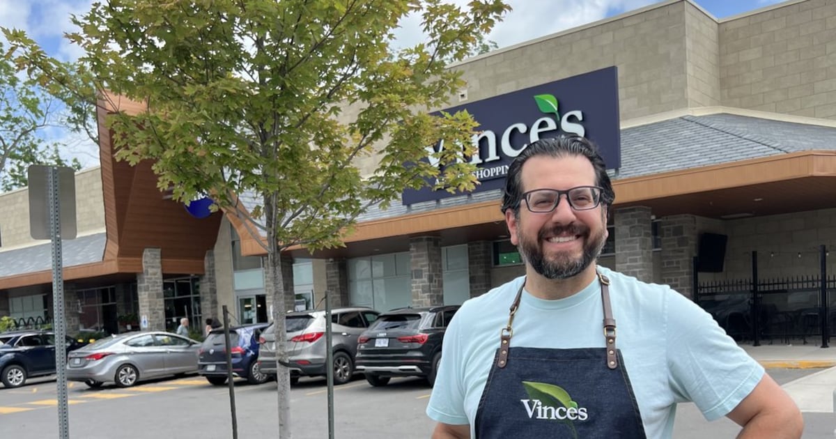 Independent grocers adjusting to fuel surcharges from suppliers