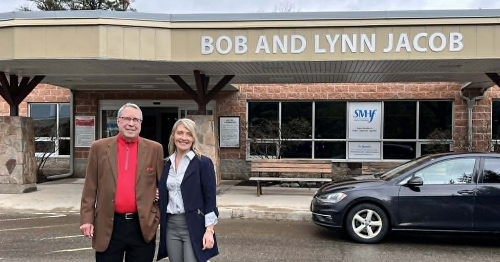 Local donor gives second $1M, sets hospital record