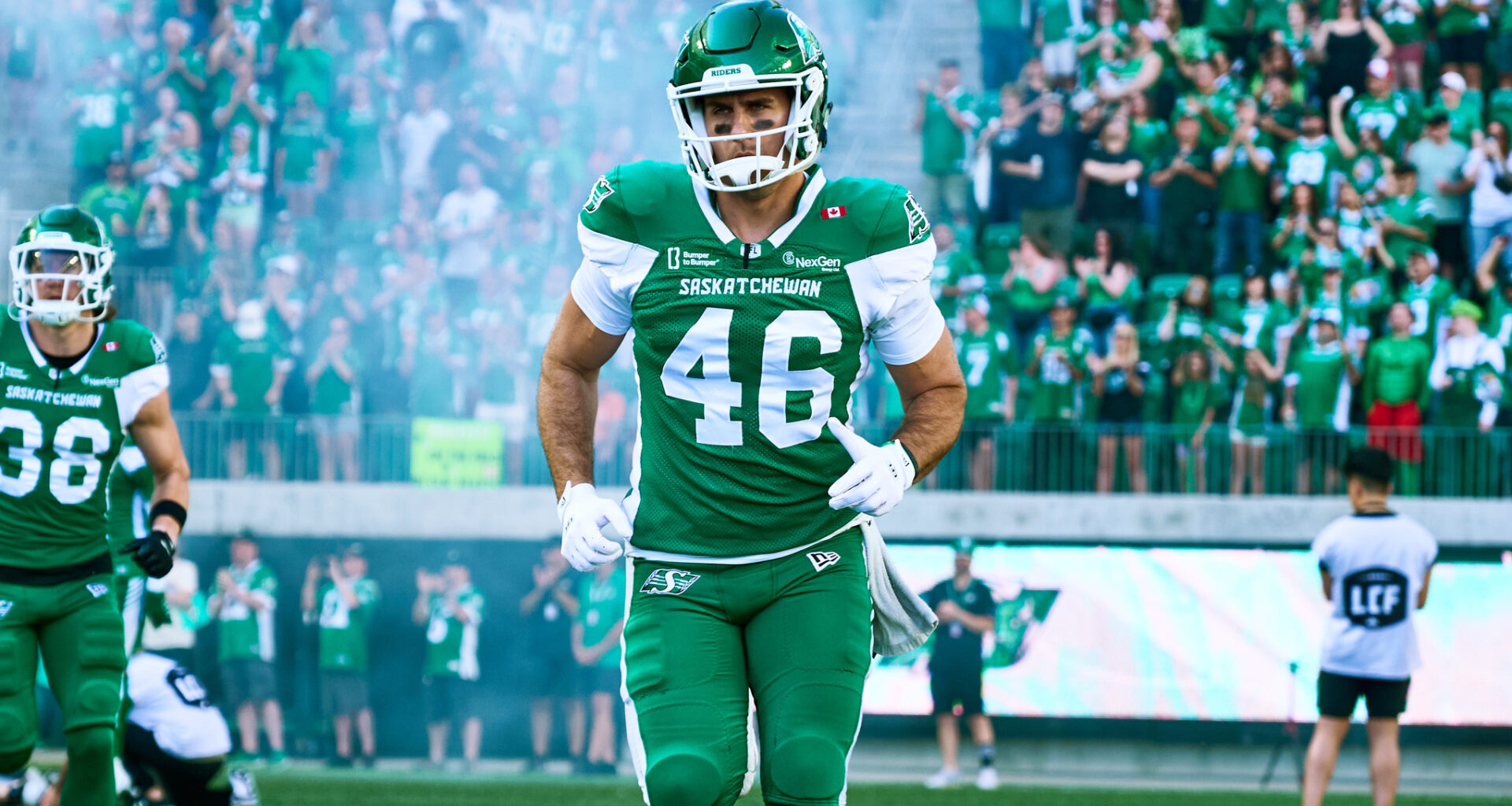 Riders long snapper Jorgen Hus announces retirement from football