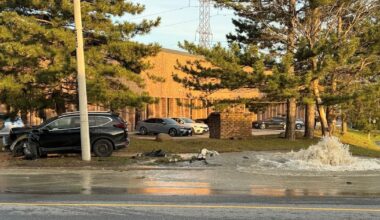Motorists hits fire hydrant in Scarborough, McNicoll flooded