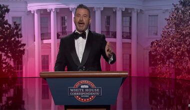Jimmy Kimmel calls Melania Trump an 'expectant widow' in dinner parody