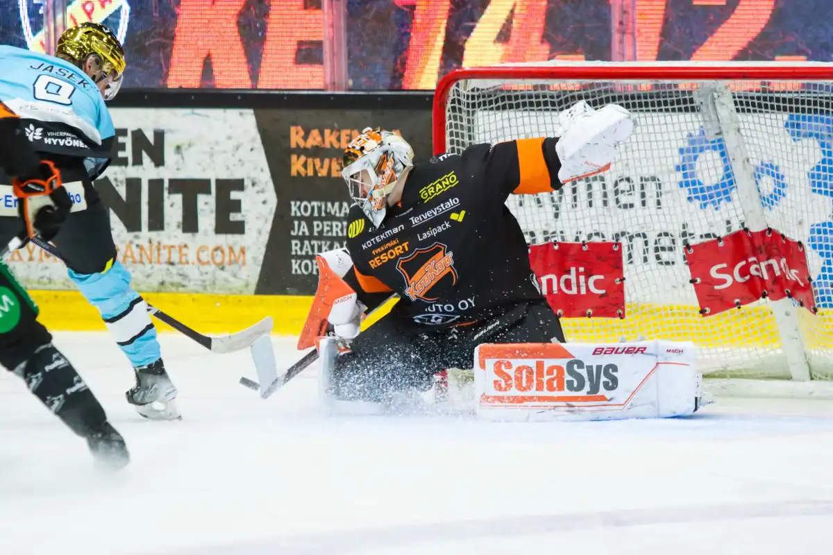 Nick Malik showing promise as one of Czechia’s top goaltenders