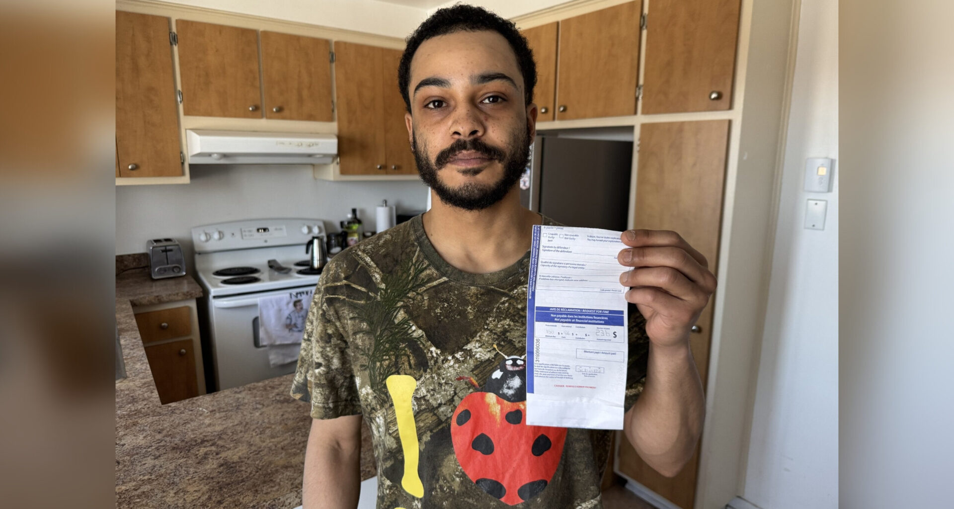 Montreal man alleges excessive force by STM constables after physical confrontation