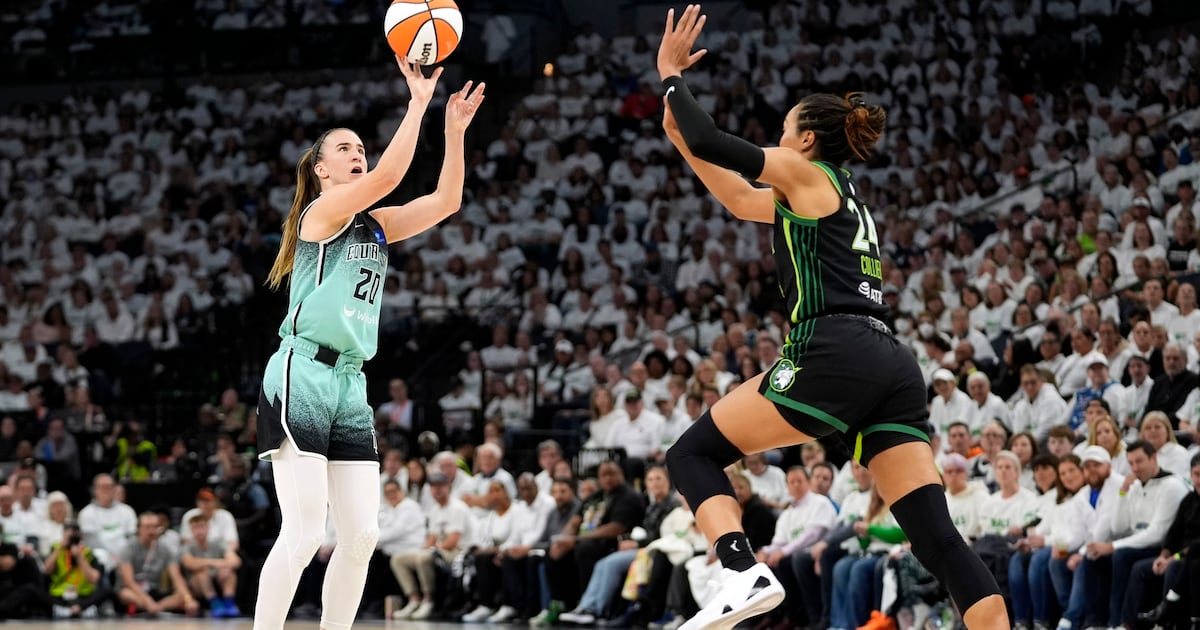 Lynx's Collier, Liberty's Ionescu among stars receiving core offers