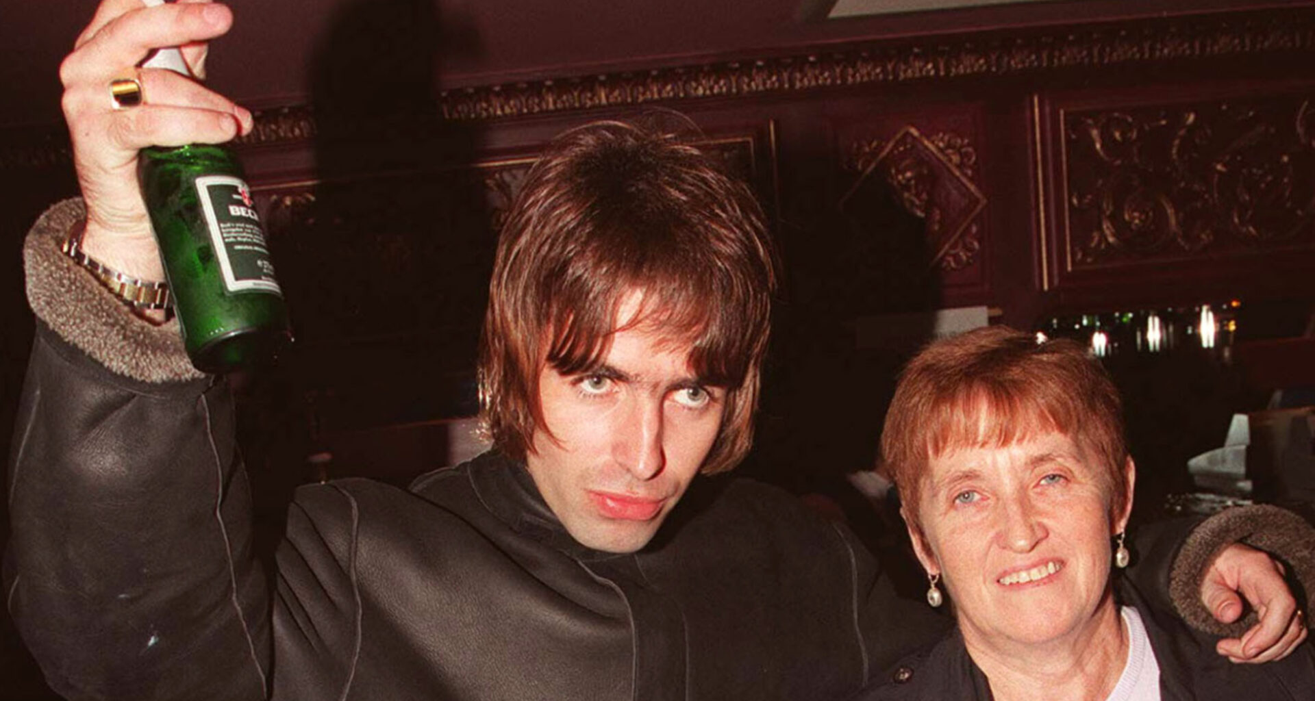 Liam Gallagher says his "mummy" told him "stop being a dick" and go to Oasis' Rock & Roll Hall Of Fame induction