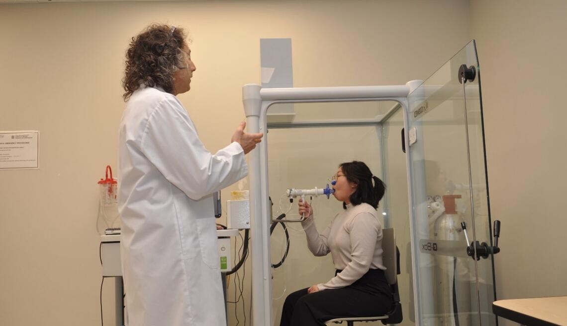 Two people doing a respiratory test