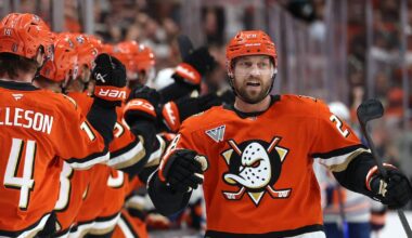 Edmonton Oilers, Anaheim Ducks tied heading to overtime in Game 4 of first-round playoff series