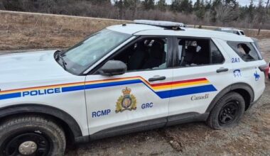 Nova Scotia RCMP ditch vehicles after protests, return to find them damaged - Halifax