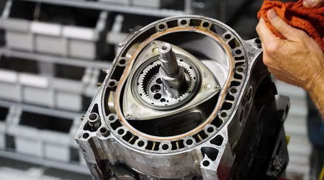 Mazda Motorsports 787 engine rebuild 5