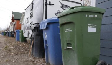 Breakdown on fees for black, blue, and green bins to remain on Calgary city services bills