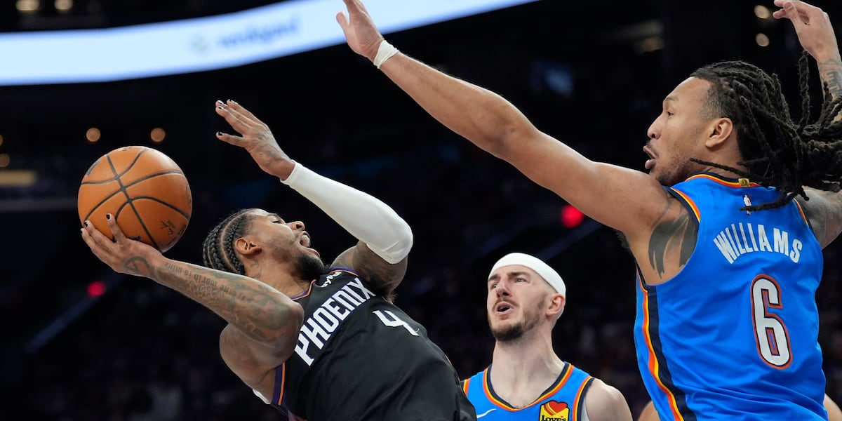 Gilgeous-Alexander scores 42, Thunder beat Suns 121-109 to take a 3-0 series lead