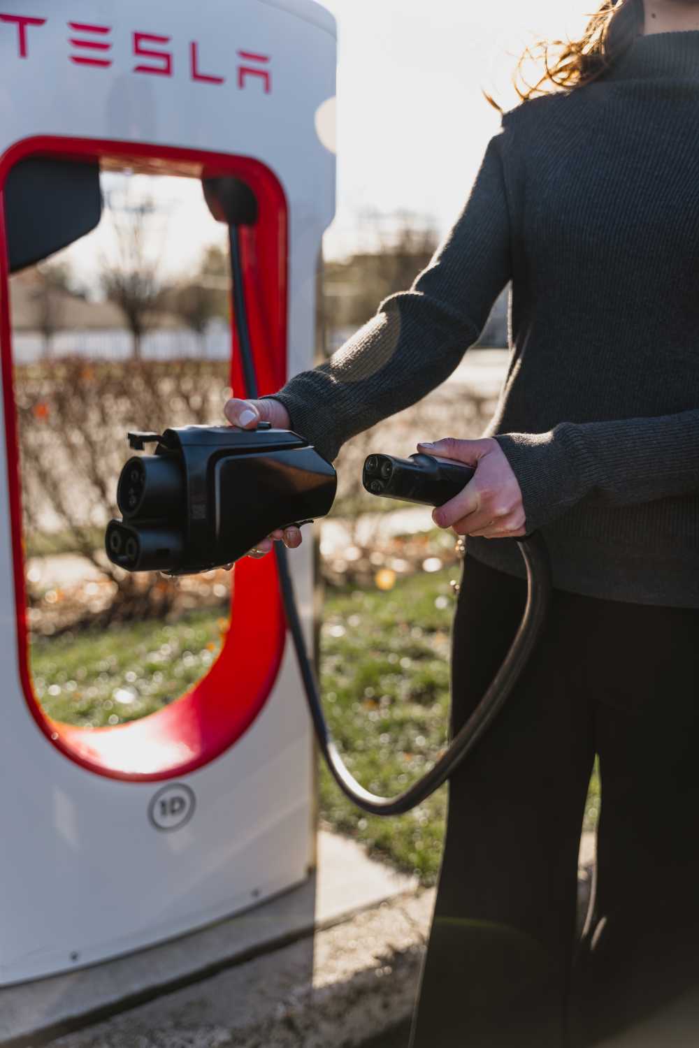 BMW at Tesla Supercharger (04/2026)