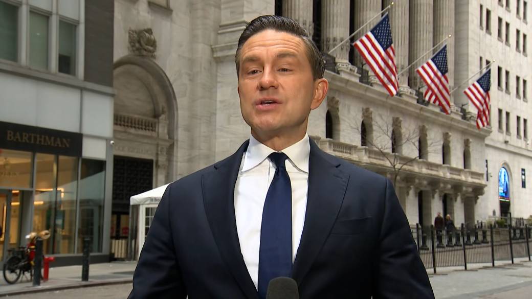 Click to play video: '‘Americans love Canada!’: Poilievre speaks to media during U.S. trip'
