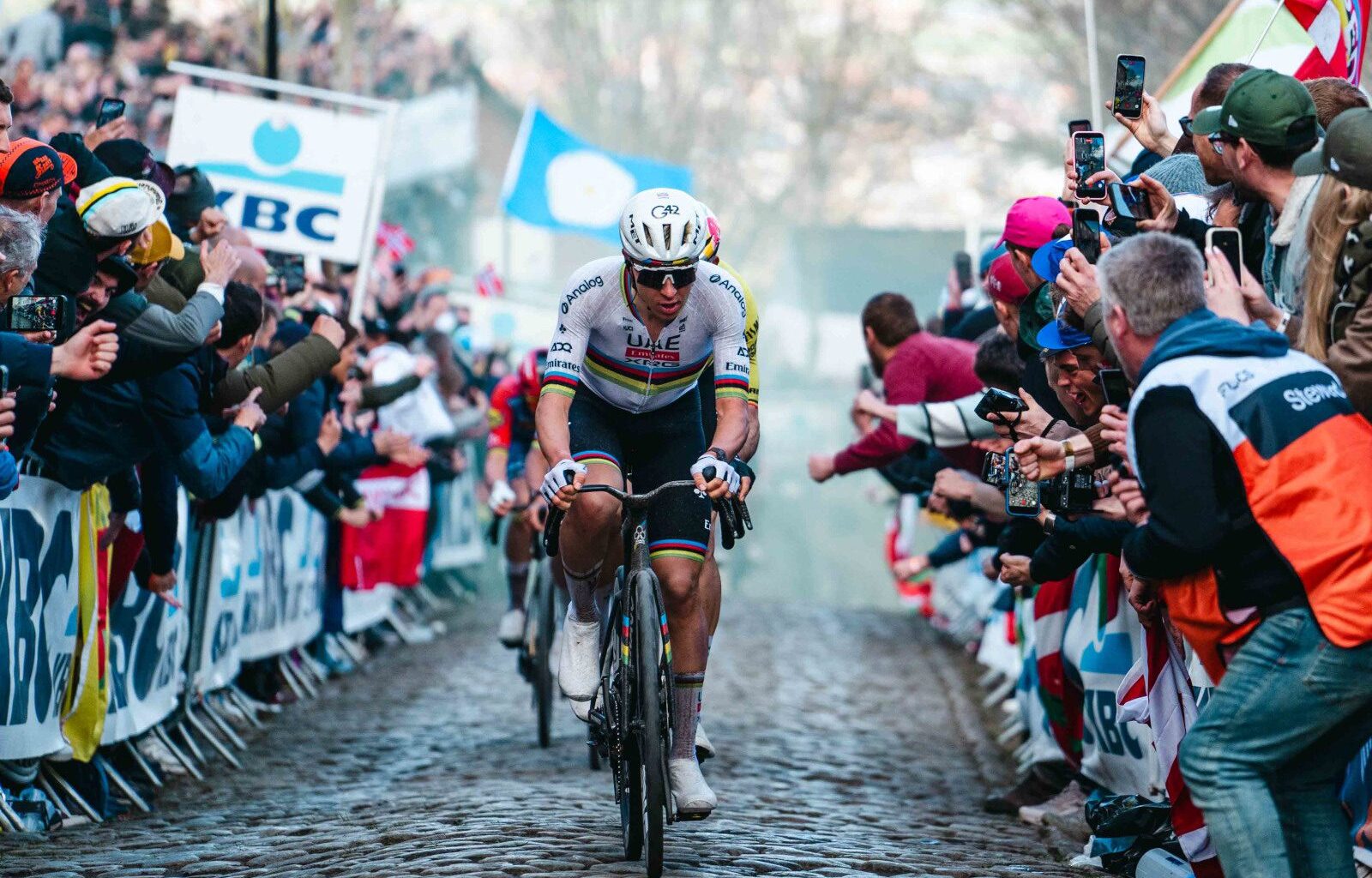 24 awesome photos from the Tour of Flanders