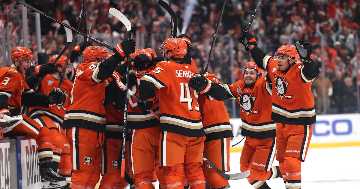 Ryan Poehling scores controversial OT winner as Anaheim Ducks down Edmonton Oilers to take 3-1 series lead
