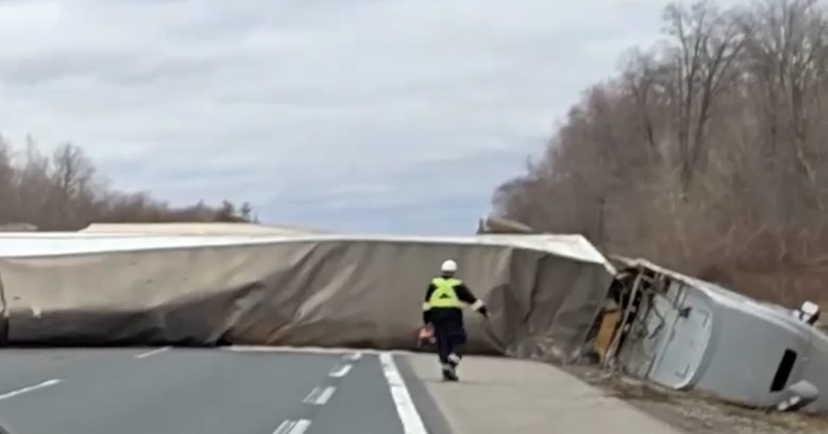 Highway 403 closed after crash involving transport truck and SUV