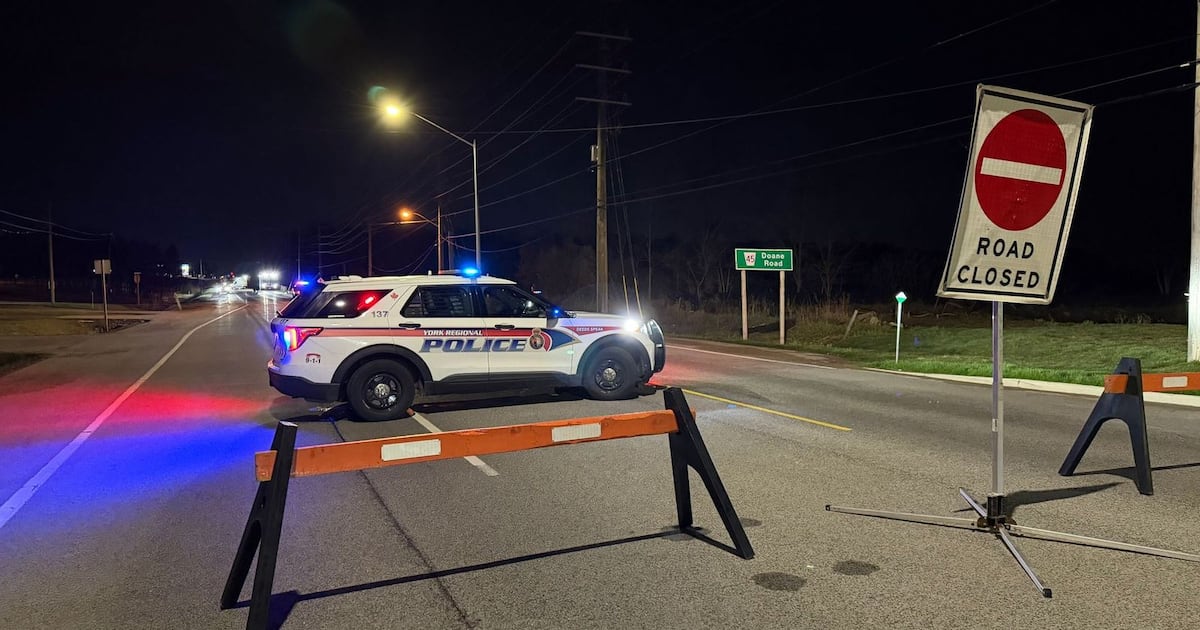 Fatal crash closes Leslie St in Richmond Hill