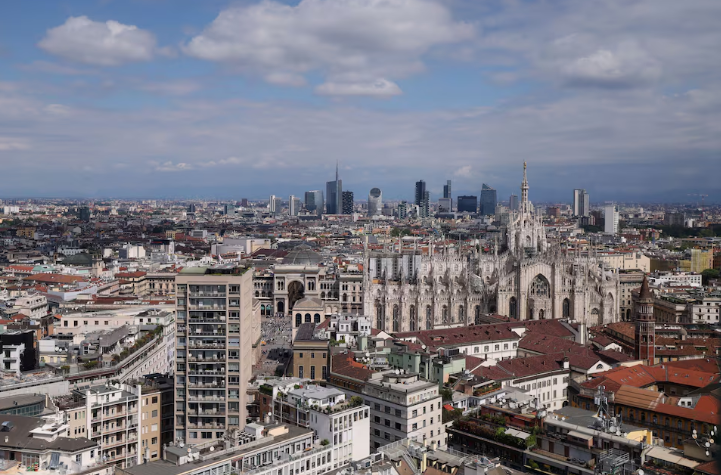 Greece to be overtaken by Italy as eurozone’s most indebted country in 2026