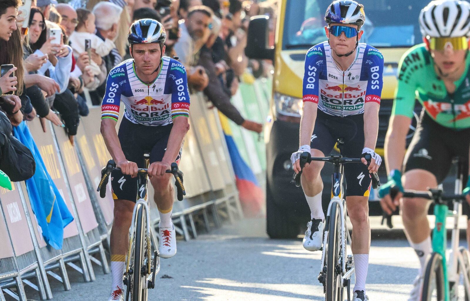 New video of Remco Evenepoel’s weird crash in Spain—yeah, it’s something