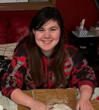 SUPPLIED
Winnipeg police are looking for 17-year-old girl Skyla Nolin.