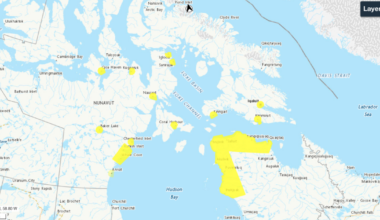 Bundle up and stay inside as blizzard hits Nunavut, Nunavik
