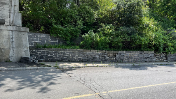 Colonel By road closure aids wall reconstruction