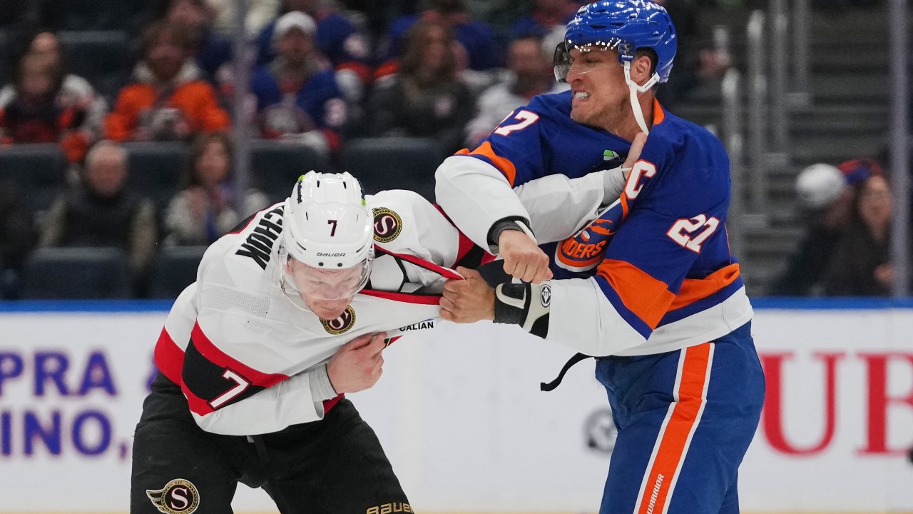 Senators move closer to clinching playoff spot with win over Islanders