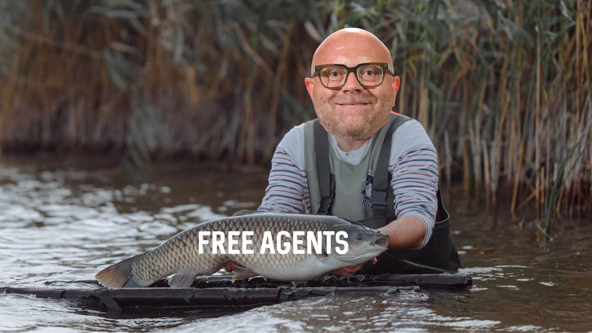 Which pending UFAs should the Oilers look at re-signing?