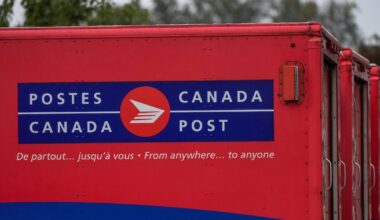 Canada Post workers to vote on five-year contract, union leader calls for rejection