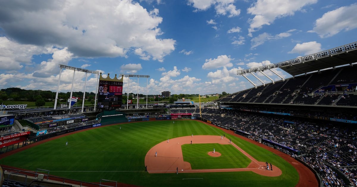 Kansas City officials are proposing $600M in stadium bonds to keep MLB's Royals in Missouri
