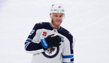 Jonathan Toews says he’s ‘thankful for struggles’ after Winnipeg Jets Masterton Trophy nomination