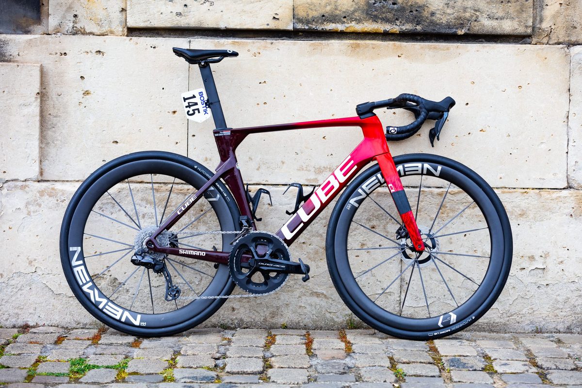 Taco van der Hoorn Paris Roubaix bike 2025