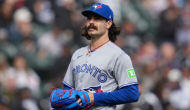 Blue Jays' offensive woes continue in extra-innings loss to White Sox