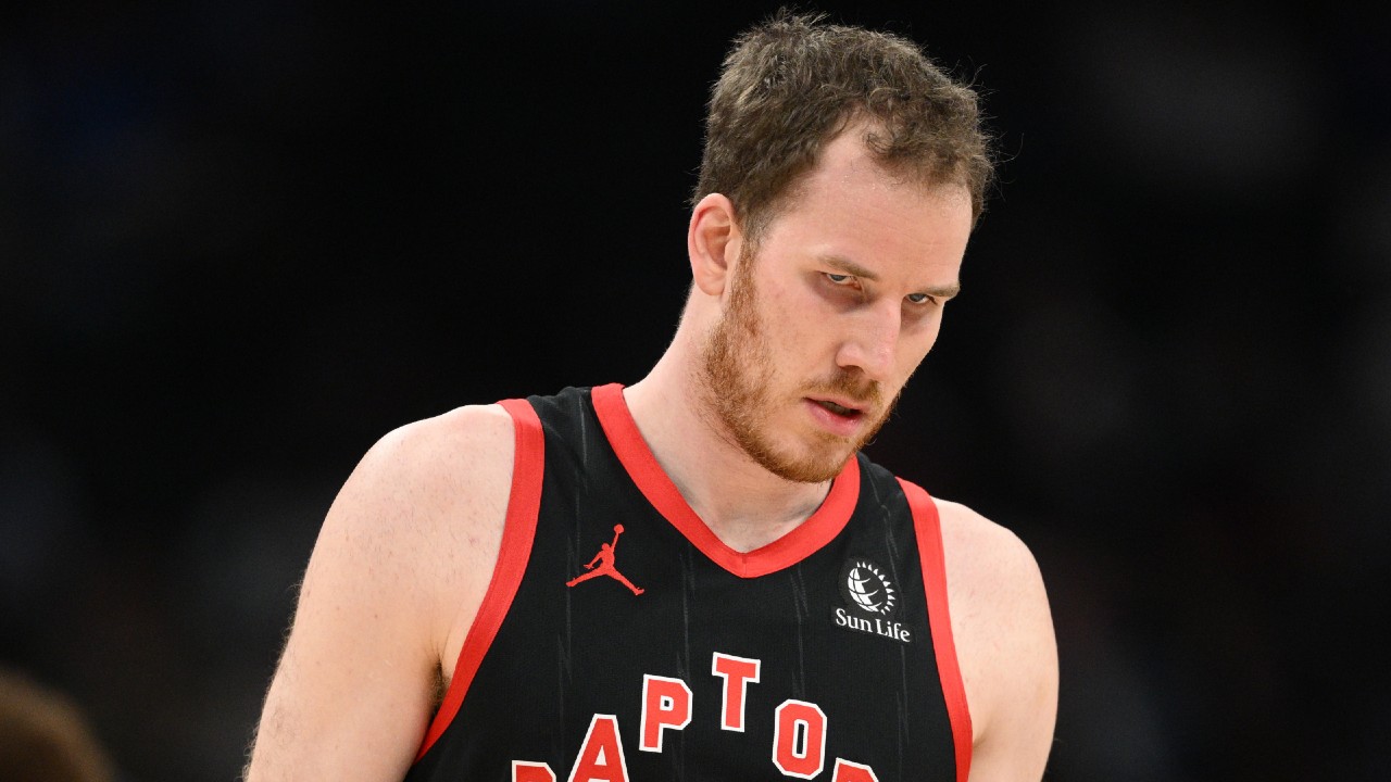 Poeltl must be better to give Raptors a chance to turn series around