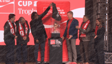 Soccer fans in Calgary endure snow, cold for chance to see FIFA World Cup trophy