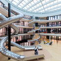 © Iwan Baan Philo Science Center at Institut Le Rosey / Bernard Tschumi Architects - Interior Photography