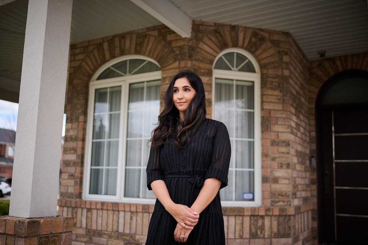 More Canadians are bracing for layoffs. Here’s how they’re preparing financially, even before being let go