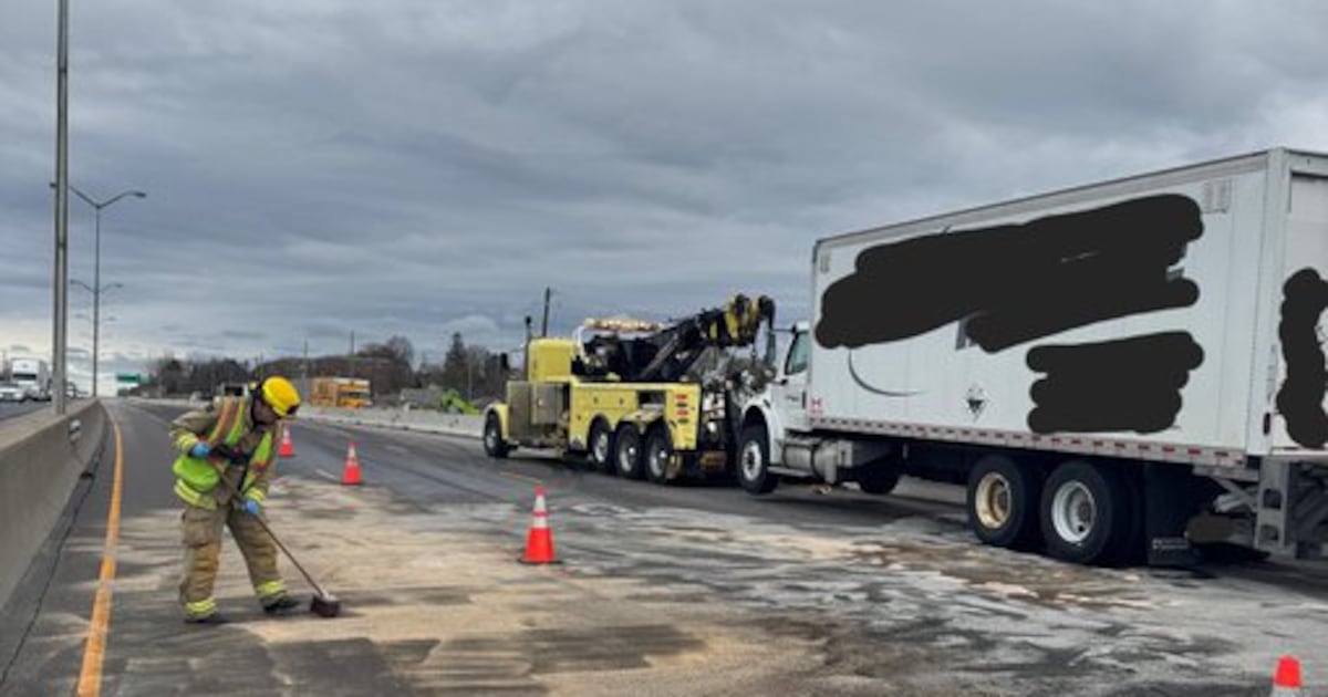 WB Hwy. 401 reopens in Oshawa after collision results in diesel spill, lengthy closure - CTV News