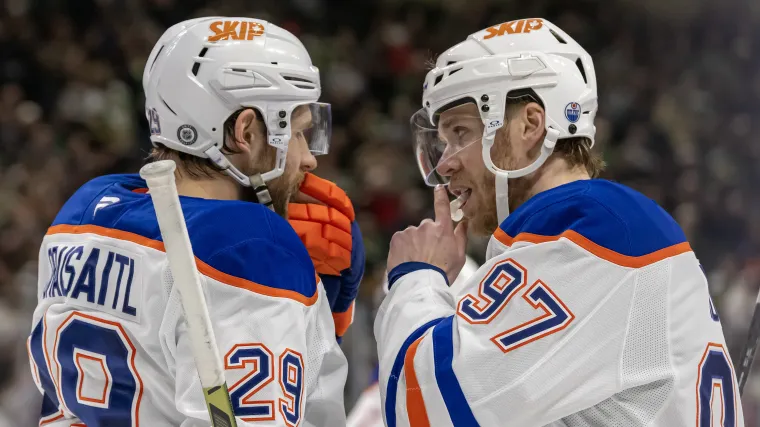 Is Leon Draisaitl playing today? Oilers injury news awaits Game 1 update image