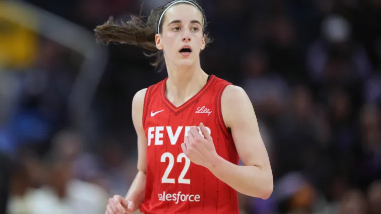 Is Caitlin Clark playing today? Fever star's injury status vs Liberty image